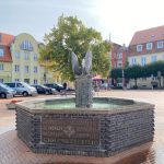 Brunnen-Barth-768x1024-1.jpg
