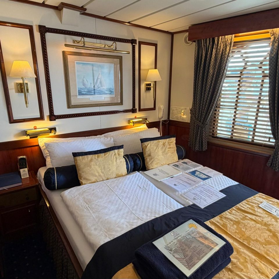 5f634ceb-059b-4888-9e00-4e7c0027291d